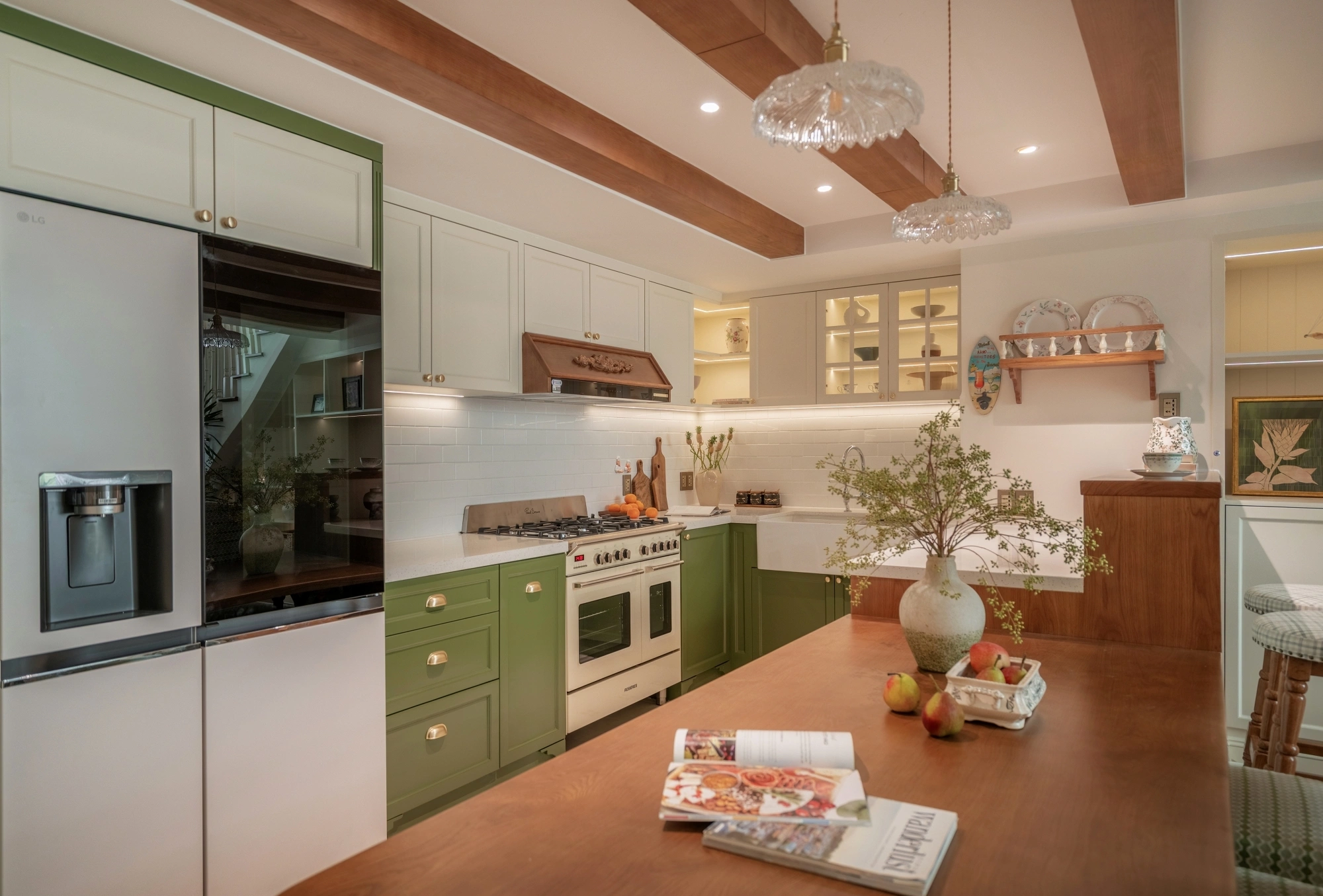 nhà 1 trệt 1 lầu 3 phòng ngủ